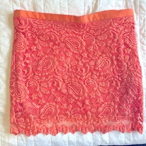 Gilber Gilmore pink lace mini skirt